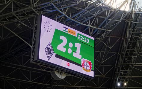 Unsere zukunft, aufenthalt und berufliche entwicklung sind vor allem von. der ballreiter - Ein Tag wie gemalt: Borussia ...