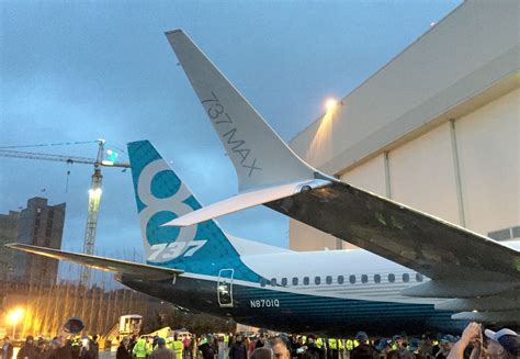 Why Boeing Has Winglets And Airbus Has Sharklets