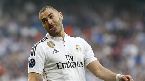 This mod by sameh momen includes face of striker karim benzema from real madrid, compatible with pes 2017 pc version. 100+ Benzema 2017 Wallpaper on WallpaperSafari