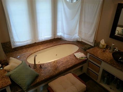 Stony plain road, 17635 vedere mappa. Undermount Jacuzzi tub deck. | Jacuzzi tub, Corner bathtub ...