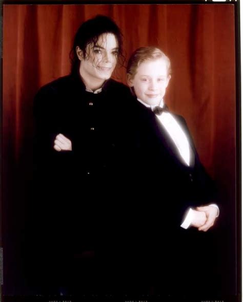 Michael Jackson And Macaulay Culkin Macaulay Culkin Photo 29533722
