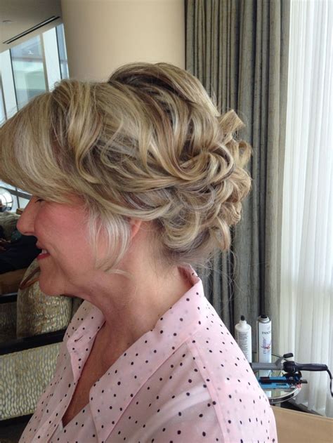 Mother Of The Bride Hairstyles For Short Hair Pictures Elegant Mother