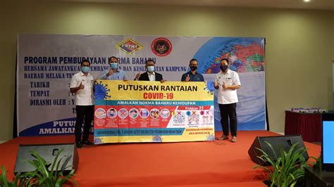 Modul program pembangunan guru baharu yang telah dibangunkan dalam makmal nkra kualiti guru pada tahun 2010 dan surat siaran kementerian pendidikan malaysia (kpm) bilangan 21 tahun 2012: Kesedaran pembudayaan norma baharu akan diperluaskan