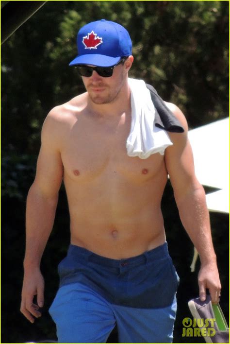 Stephen Amell Shows Off Hot Body While Shirtless In Spain Cassandra