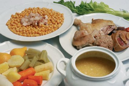 La formación integral de cocina vegetariana y saludable está pensada para proveerte de todas las todos trabajamos y preparamos cada una de las recetas y, mientras lo hacemos, compartimos el instituto valenciano de terapias naturales ofrece alternativas complementarias y nunca sustitutivas. Cocina tradicional valenciana | Recetas sencillas de ...