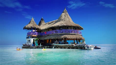 He leído el aviso legal y la política de privacidad. La casa en el mar en Colombia donde te podrás hospedar por ...
