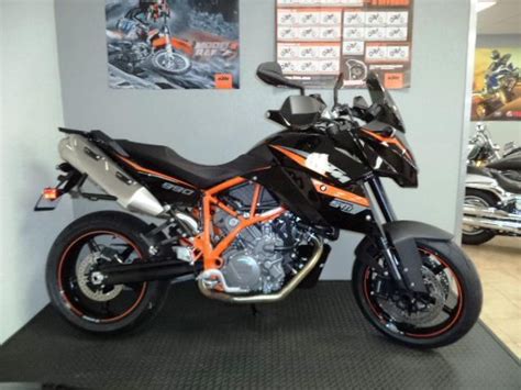 The best colour and the only colour to have a ktm in.bright orange! 2013 KTM 990 Sm T Dual Sport for sale on 2040motos