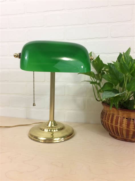 4.7 out of 5 stars. Vintage Green Glass Bankers Lamp, Underwriter's Laboratories Lamp, Vintage Desk Reading Lamp ...