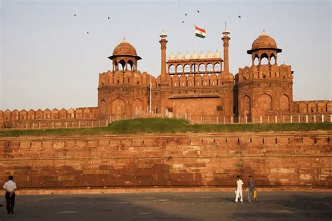 12 Top Historical Places In India You Must Visit