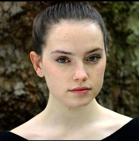 Young Daisy Without Makeup Daisy Ridley Diversion
