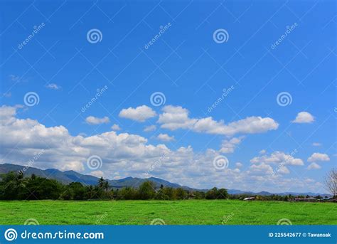 Blue Skies Breathtaking Beautiful Mountain Scenery With Many Clouds