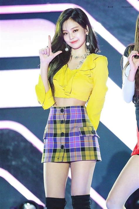 » looking for blackpink clothes & blackpink fashion they have worn just last week? Jennie BLACKPINK | Blackpink fashion, Kpop outfits, Korean ...
