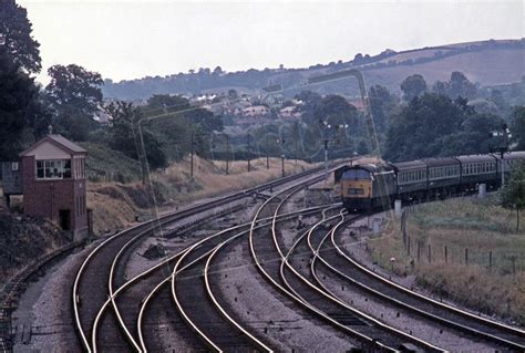 Rail Online Class 52 Western D1068 1976 Aller Junction Approaching From The Plymouth Main Line