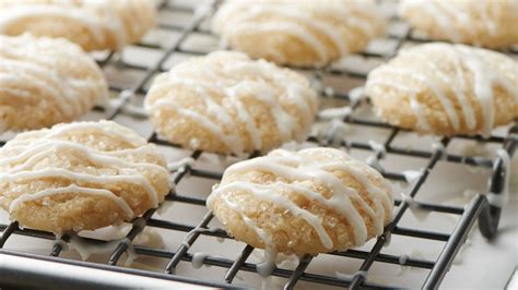 Almond Flour Soft Christmas Cookie Soft Amaretti Cookies Love And