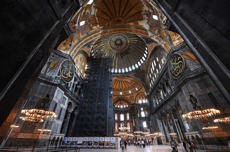Why Did Hagia Sophia Open To Worship Column