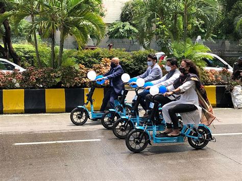Rent bikes or scooty in mumbai at cheap prices nearby. Mumbai: E-bike service for commuting in BKC receiving good ...