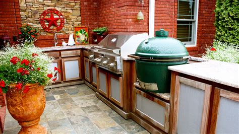 Best Backyard Kitchen Designs