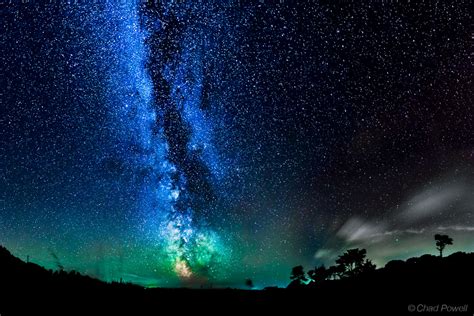 Milky Way Galaxy Eerie Airglow Paint Night Sky Amazing Colors Photo Space