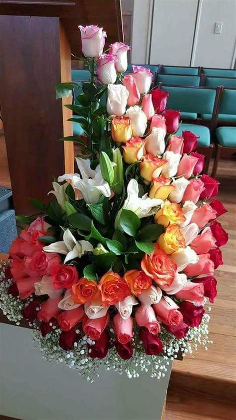 Arreglos florales y ramos de flores únicos e innovadores. Arreglos florales | Amor | Flowers, Floral arrangements y ...