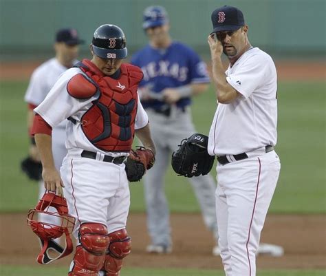 Face It Red Sox Pitcher Tim Wakefield S Time In The Starting Rotation Is Numbered