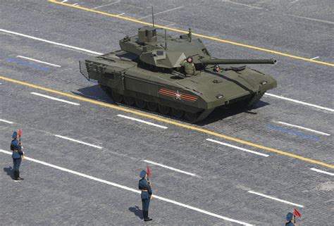 Russias Armata T 14 Tank To Feature Ceramic Armor Plates Report Says