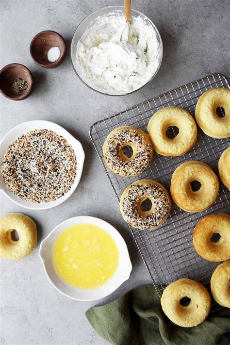 Baked Everything Bagel Doughnuts Recipe Easy Snack Mix Everything