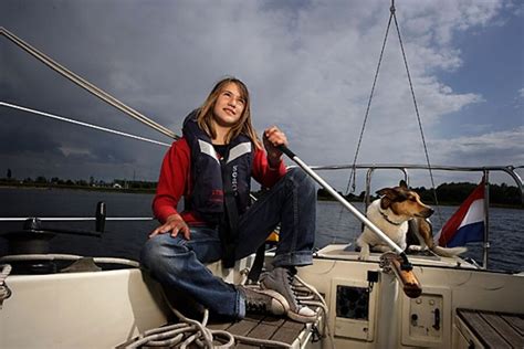 Dutch Officials Try To Stop Global Sail By 13 Year Old Girl
