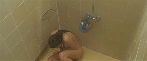 Nude Video Celebs Bijou Phillips Nude Its Alive 2008
