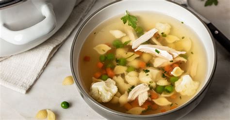 Klassische Hühnersuppe einfach nach Omas Rezept