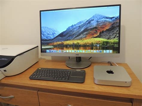 Apple Mini Mac Late 2014 Monitor Keyboard Mouse And Boxed