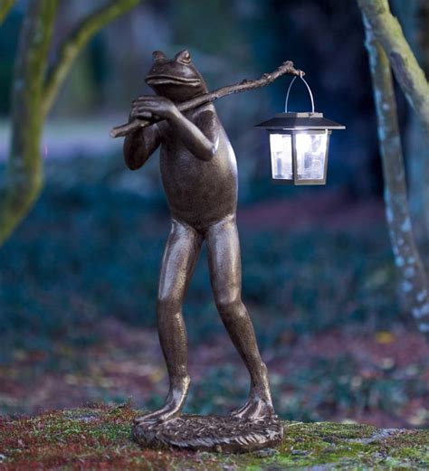 Frog Garden Statue With Solar Lantern Plowhearth