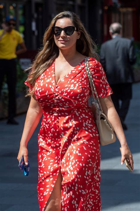 Kelly Brook Shows Off Two Stone Weight Loss In Sexy Red Dress Mirror