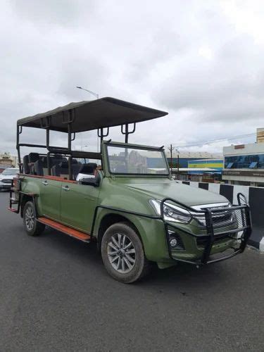 Jungle Safari Van 2000 Seating Capacity 11 At Rs 150000piece In