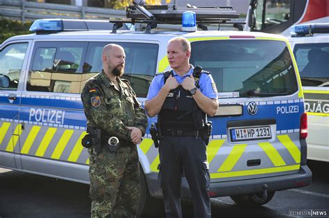 Polizei Zoll Und Feldjäger Kontrollieren Am Kirchheimer Dreieck Osthessen News