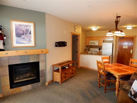 Mammoth Vacation Rentals Mammoth Mountain Lodging And Mammoth Lakes