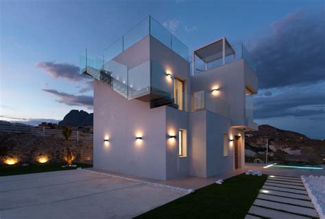 Lighting For Luxury Villas 100 Leds C4 Villa De Lujo Casas De