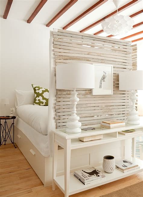 That's where room dividers come in handy. 15 Creative Room Dividers for the Space-Savvy and Trendy ...