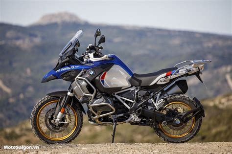 New styles and colours, numerous technical details and exciting options to individualise intensify the character of the new bmw r 1250 gs. Chi tiết BMW R1250R 2021 tràn ngập trang bị và công nghệ ...
