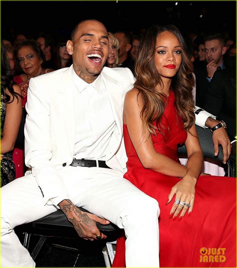Rihanna And Chris Brown Grammys 2013 Seatmates Pics Photo 2809381