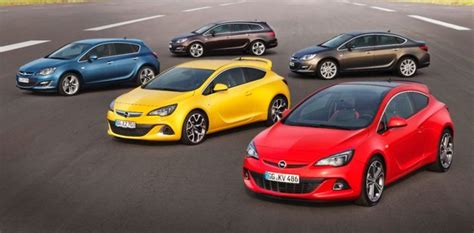 New Opel Astra Line Up Is Off To A Flying Start Box Autos Opel