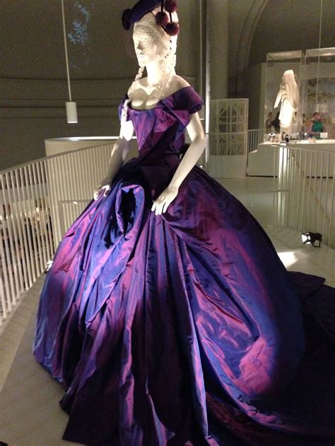 Marilyn manson and dita von teese. Dita Von Teese wedding dress #V&A | Vivienne westwood ...