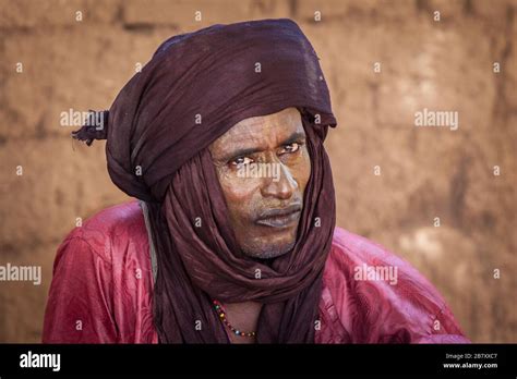 Tuareg Niger Portrait Fotos Und Bildmaterial In Hoher Auflösung Alamy