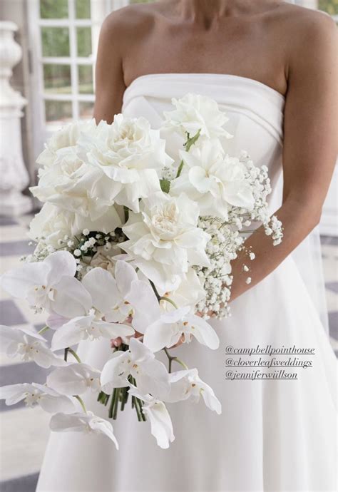 Classic Wedding Bouquet White Wedding Theme Elegant Bouquet Wedding