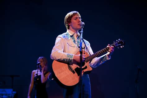 Denver’s music returns to Dunedin | Otago Daily Times Online News