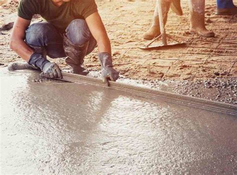 How To Screed A Floor Mixing Laying And Faqs Checkatrade