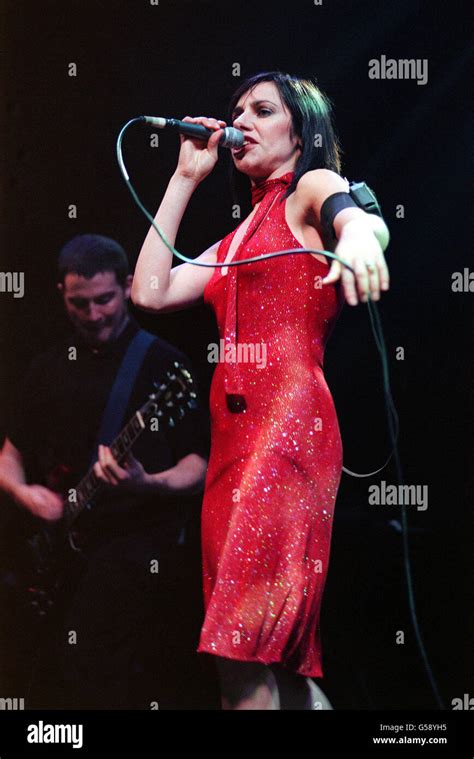 Singer Pj Harvey Polly Jean Harvey Performing On Stage At The Shepherds Bush Empire In London