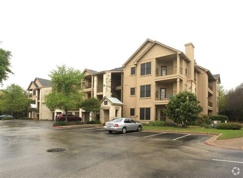 Riata Apartments Austin Tx