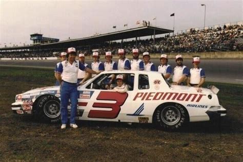 Browse interior and exterior photos for 1982 pontiac grand prix. Stock Car Facts on | Nascar racing, Nascar cars, Sports ...