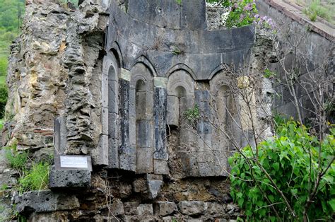 Les entreprises à proximité de eglise arménienne sourp hagop dans la catégorie eglise. 4ème Jour-20 Mai-SANAHIN -suite- (les 8 albums n°035 ...