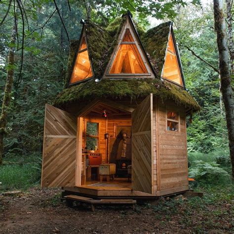 Well, you can make similar like them. With the ceiling of the octagon cabin finished I find that ...